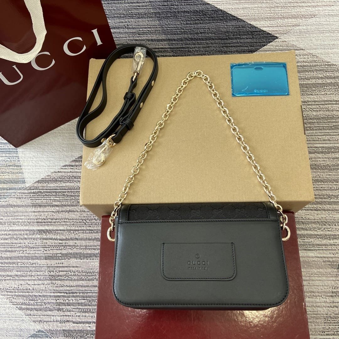 GUCCI GO SMALL SHOULDER BAG