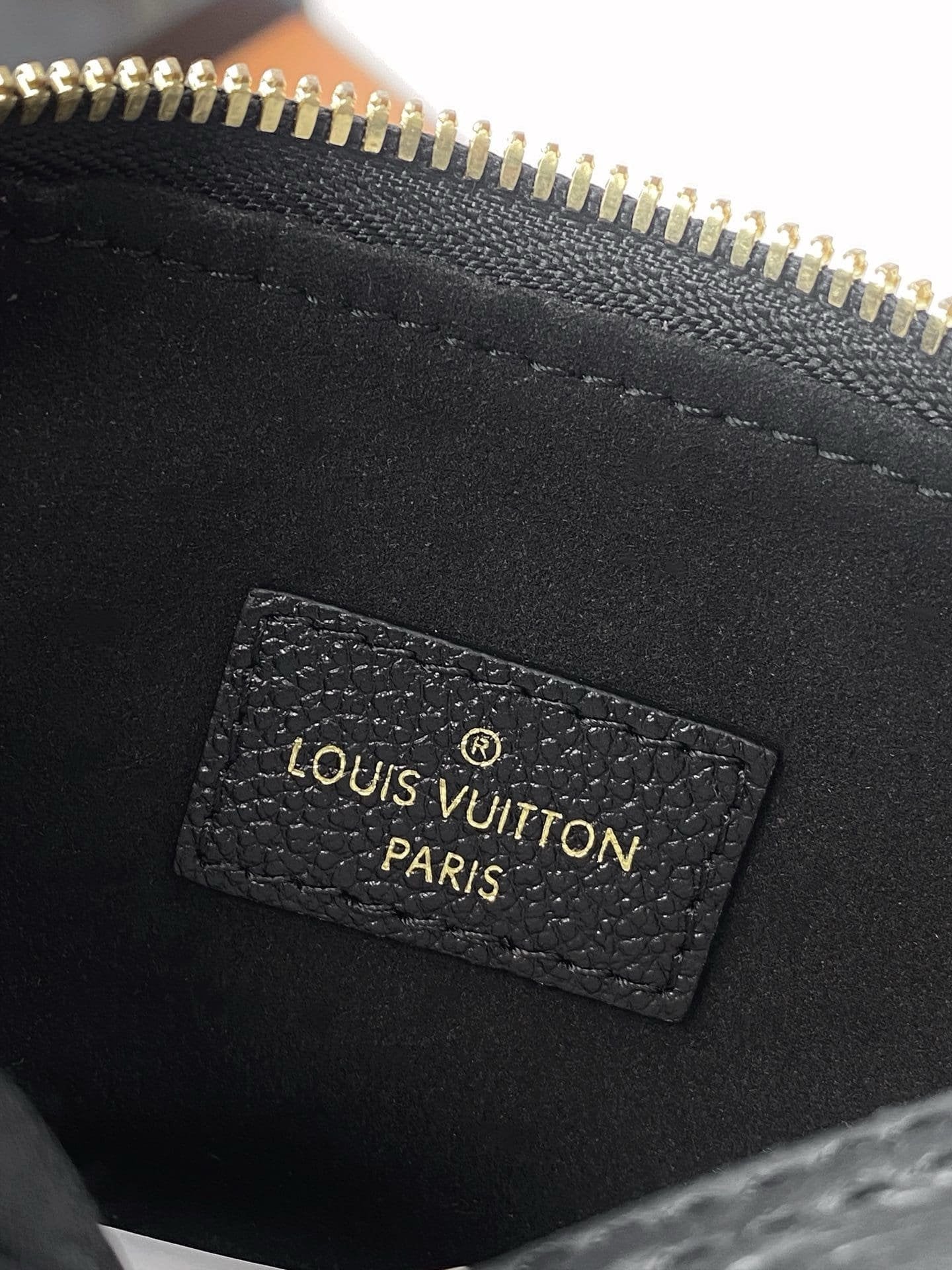 Louis Vuitton M82450 NANO SPEEDY BAG