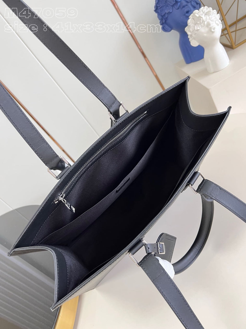 Louis Vuitton M47059 Sac Plat 24H