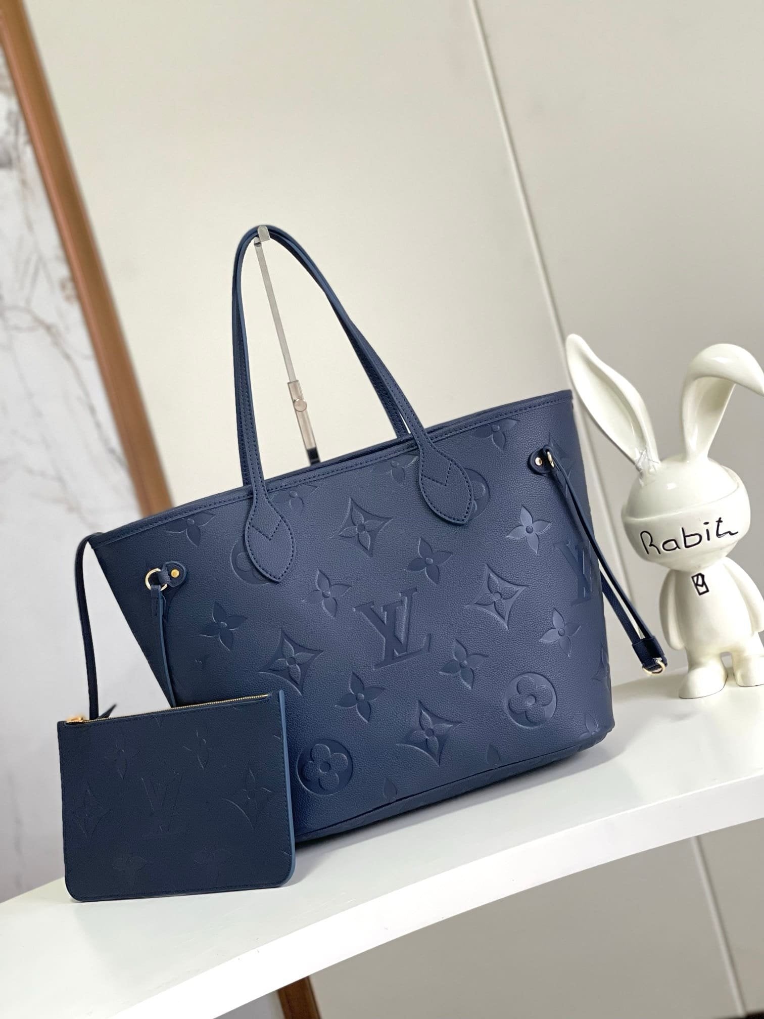 Louis Vuitton M47143 Neverfull MM