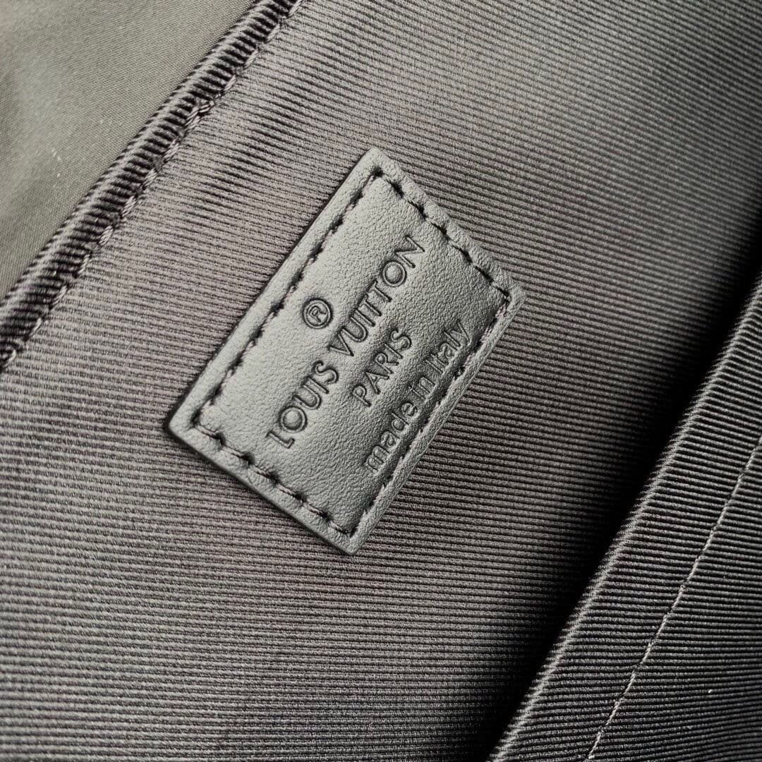 Louis Vuitton M46683 Montsouris Backpack