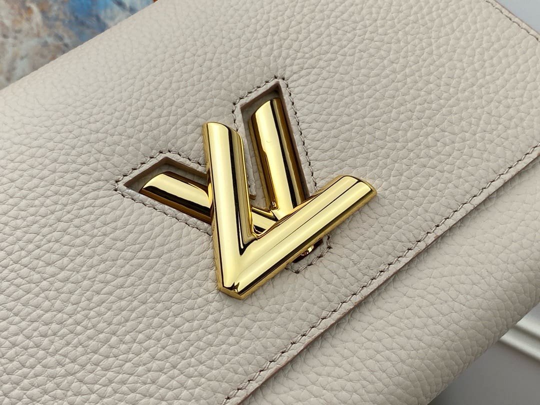 Louis Vuitton M57214 Twist One Handle PM