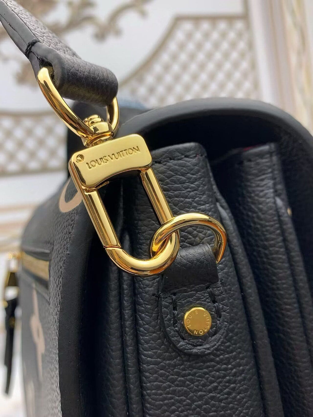 Louis Vuitton M45773 Pochette Métis