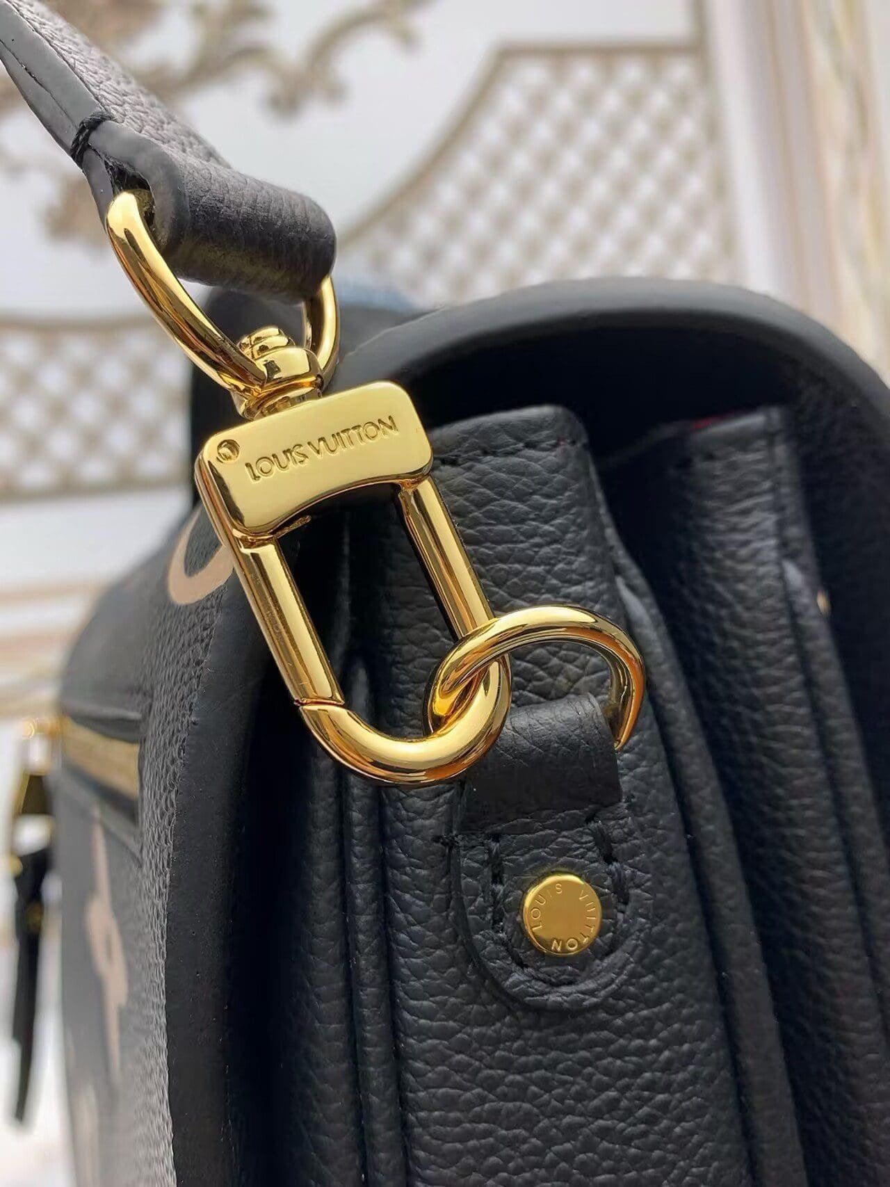 Louis Vuitton M45773 Pochette Métis