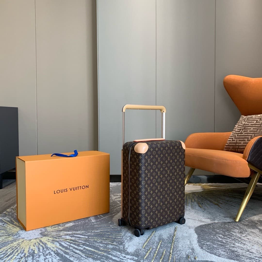 Louis Vuitton M23203 Horizon 55