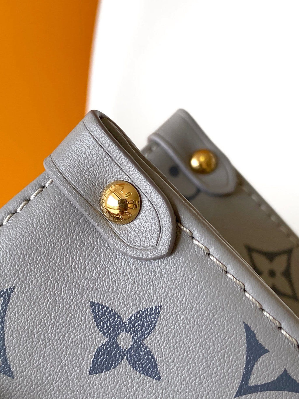 Louis Vuitton M12465 OnTheGo PM