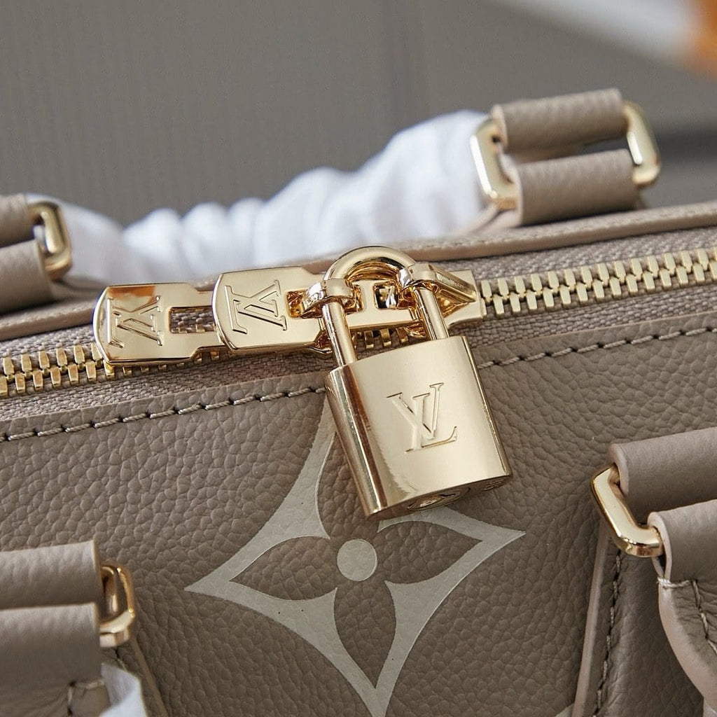 Louis Vuitton M46575 Speedy Bandoulière 20