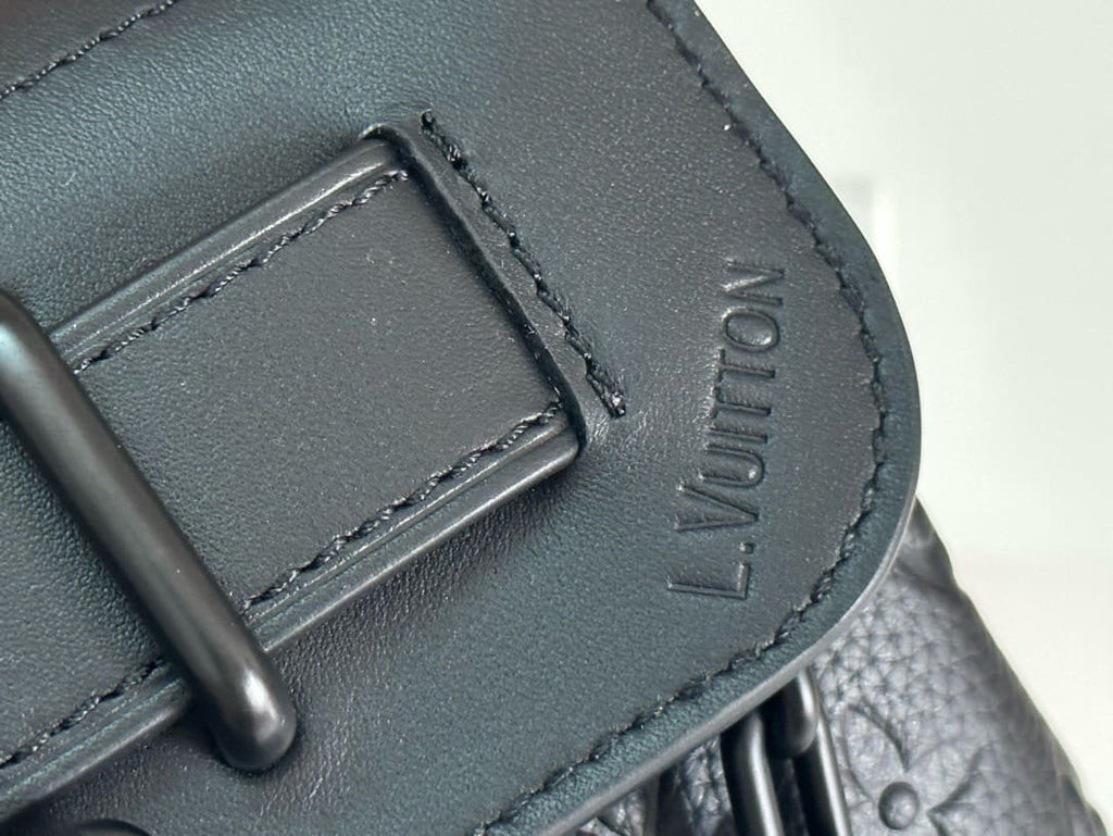 Louis Vuitton M24436 Steamer PM