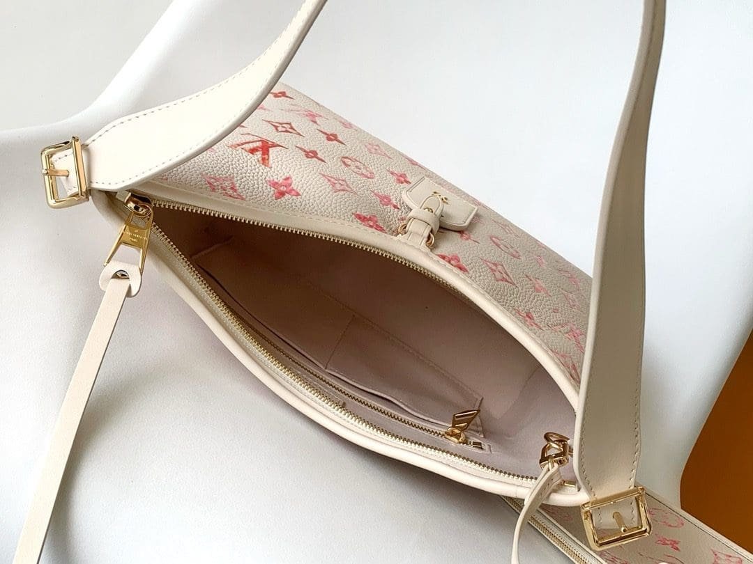 Louis Vuitton M24652 CarryAll PM