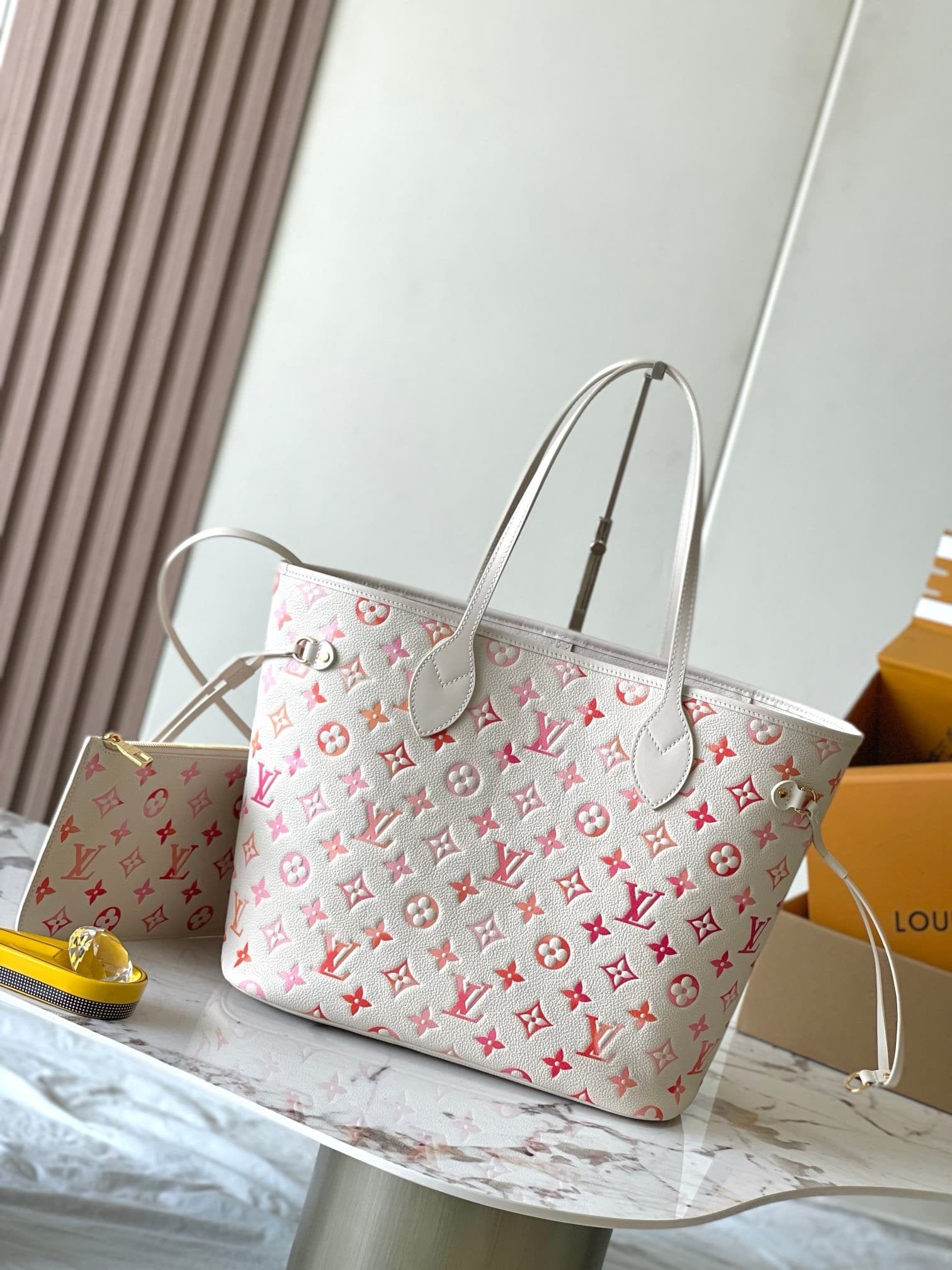 Louis Vuitton M47080 Neverfull MM