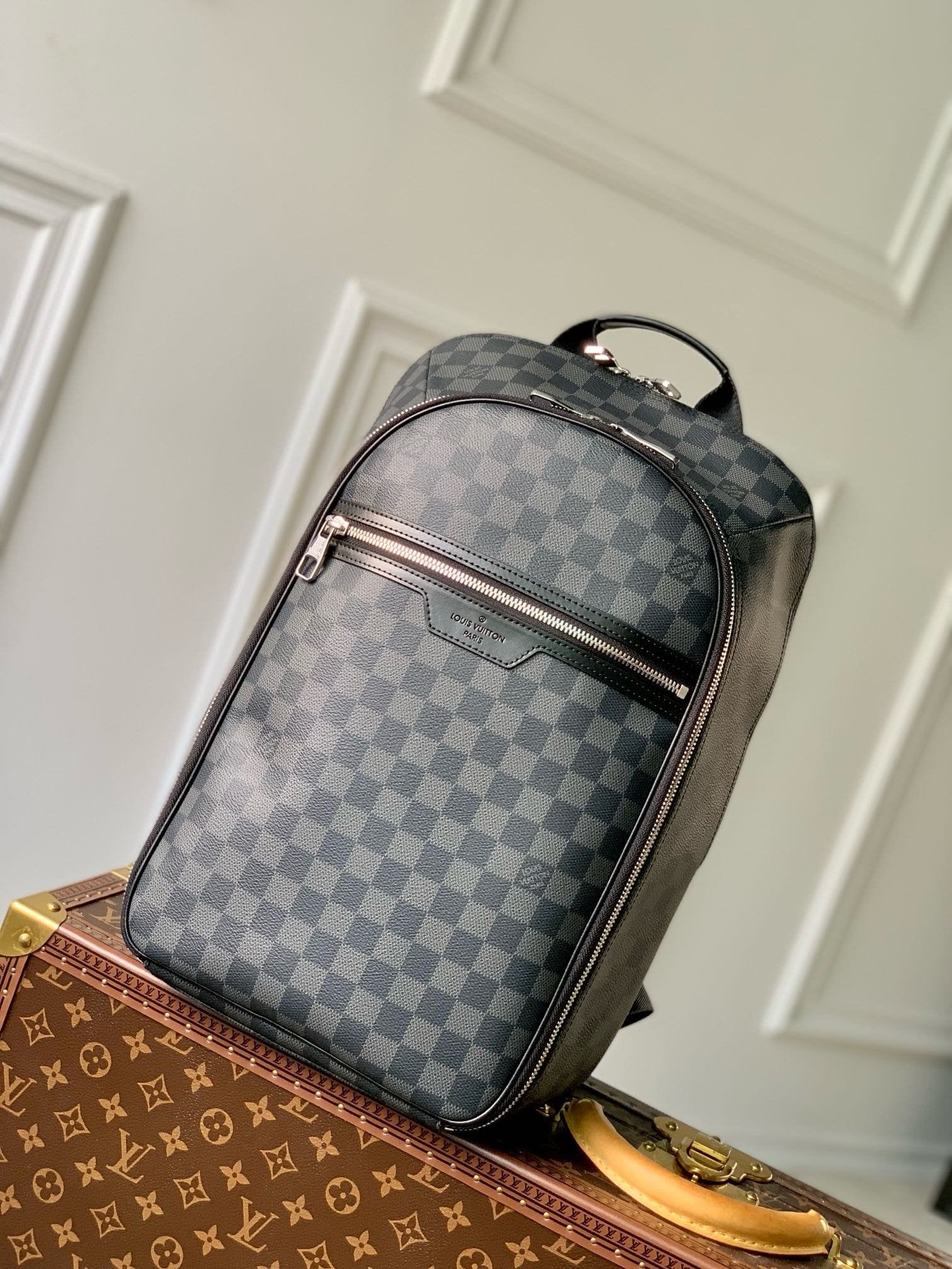 Louis Vuitton Michael N58024