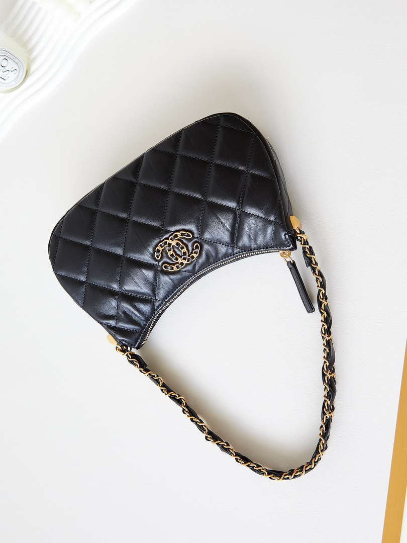 Chanel AS4422 23K Hobo bag