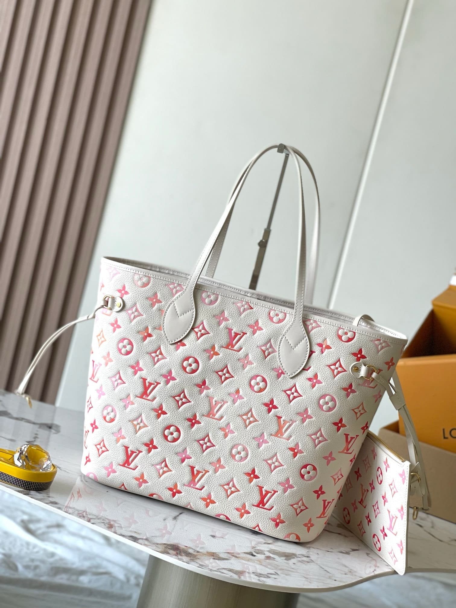 Louis Vuitton M47080 Neverfull MM