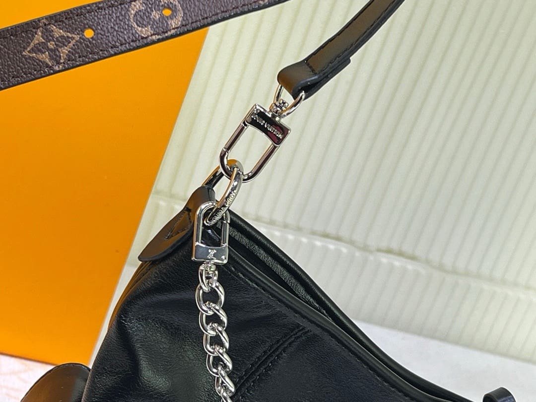 Louis Vuitton M24861 CarryAll Cargo PM