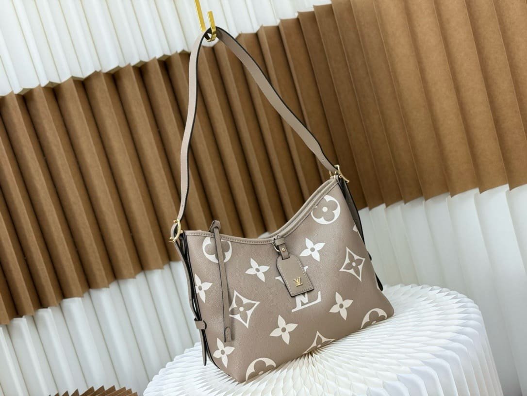 Louis Vuitton M47180 CarryAll PM