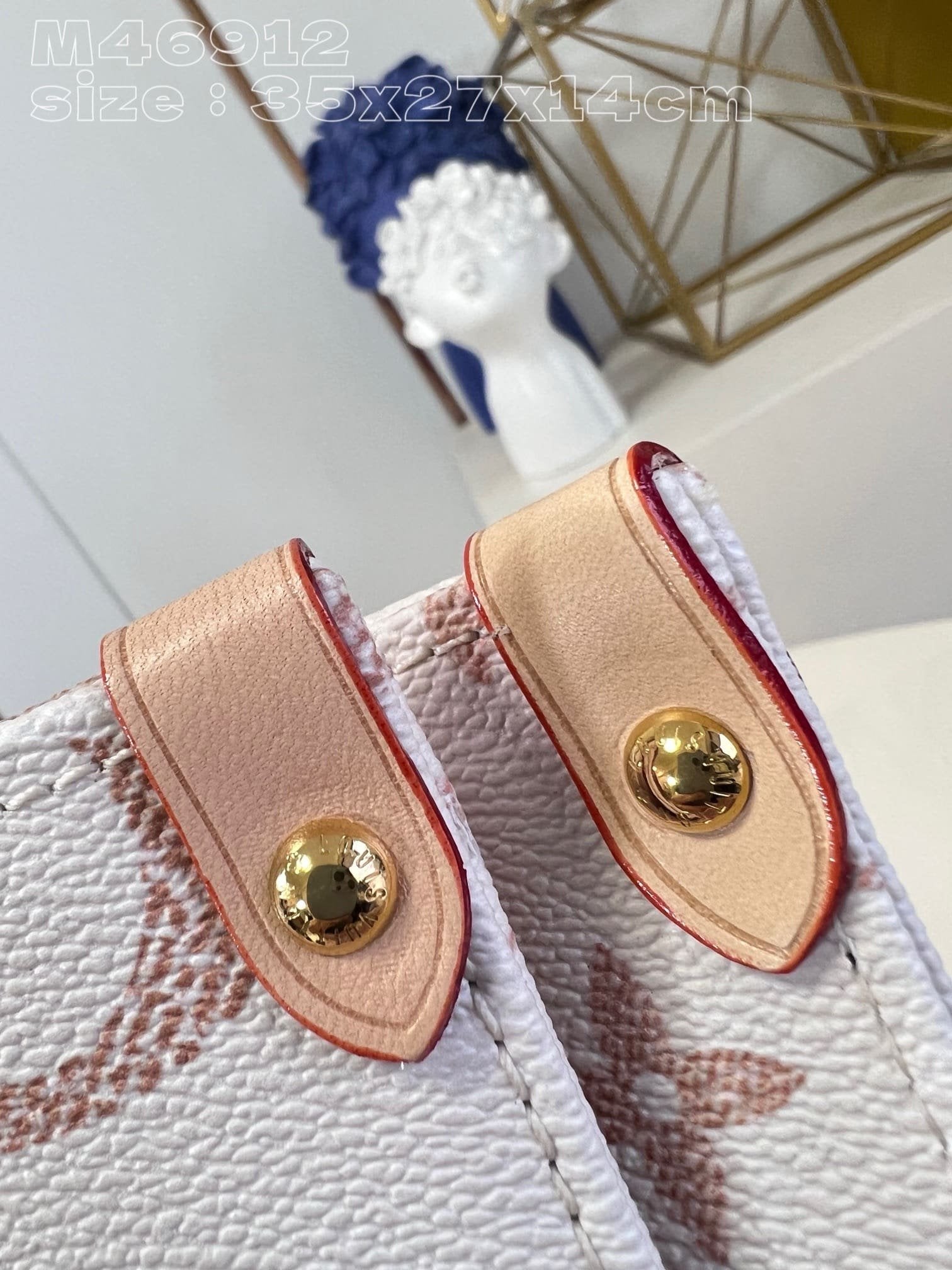 Louis Vuitton OnTheGo MM M46912