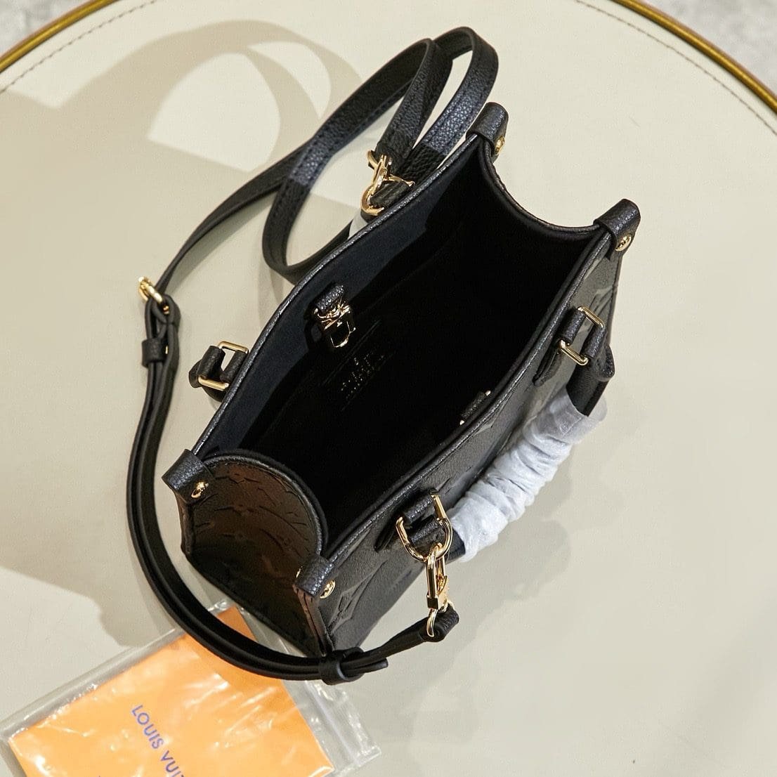 Louis Vuitton M46993 OnTheGo BB