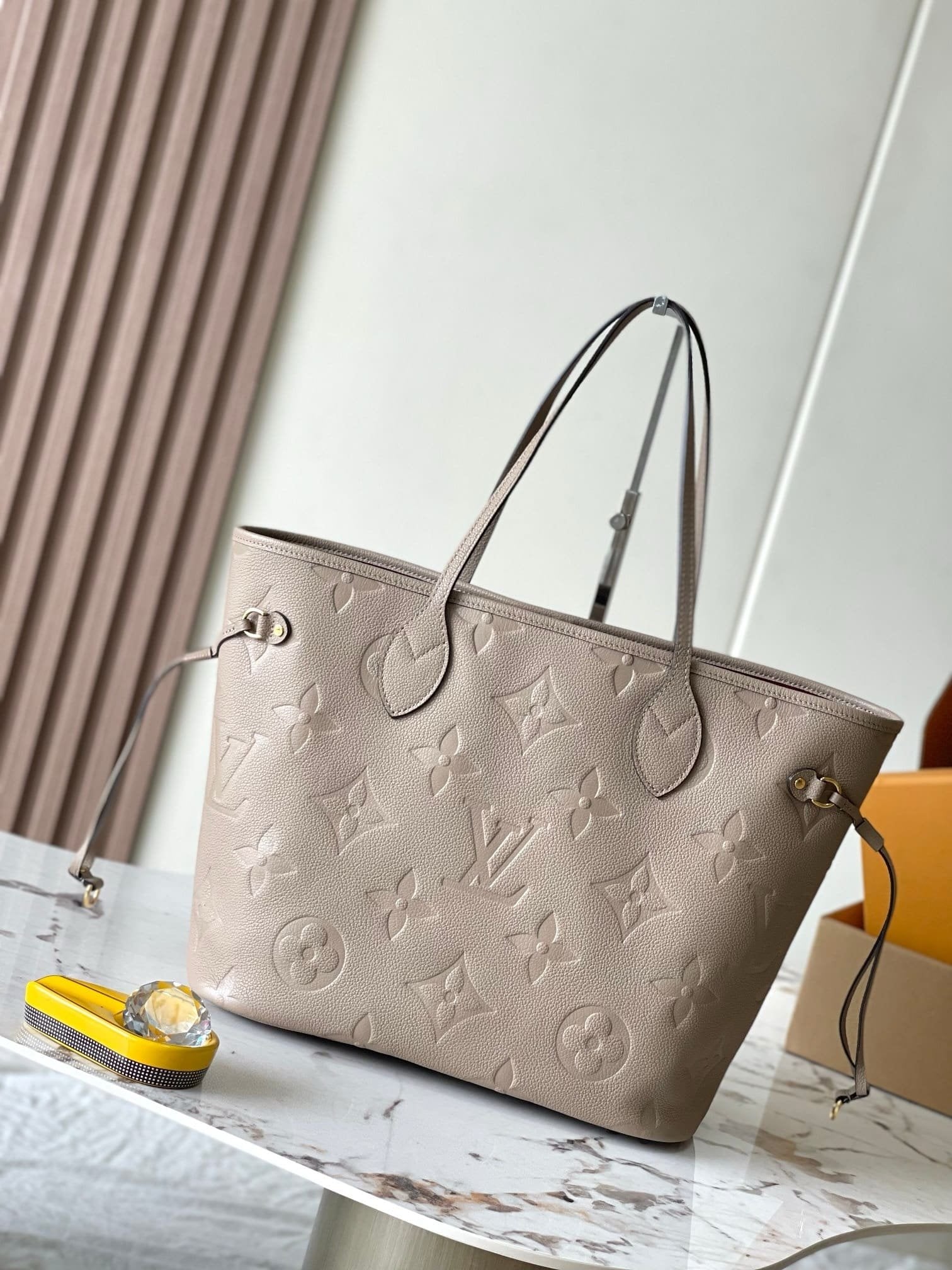 Louis Vuitton M45686 Neverfull MM