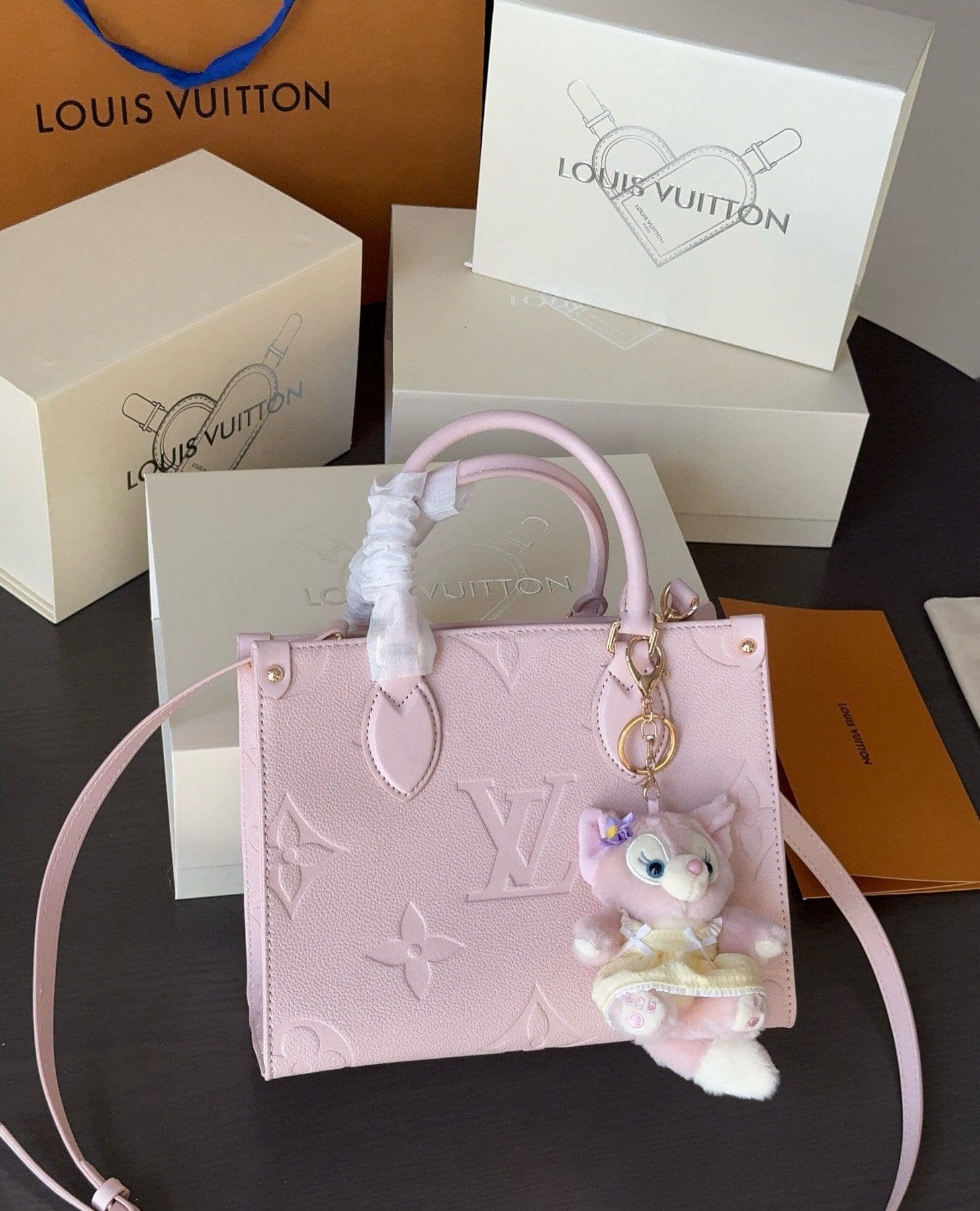 Louis Vuitton M47135 OnTheGo PM