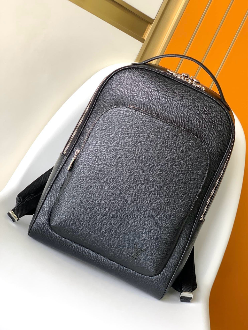 Louis Vuitton M30977 AVENUE Backpack