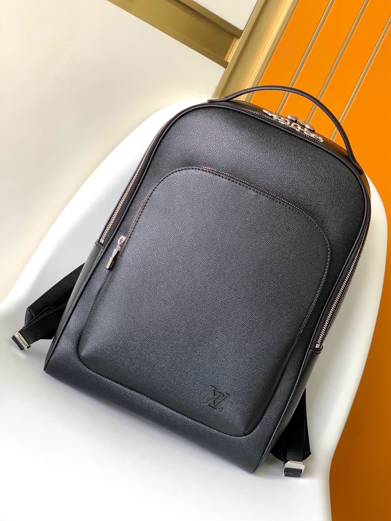 Louis Vuitton M30977 AVENUE Backpack
