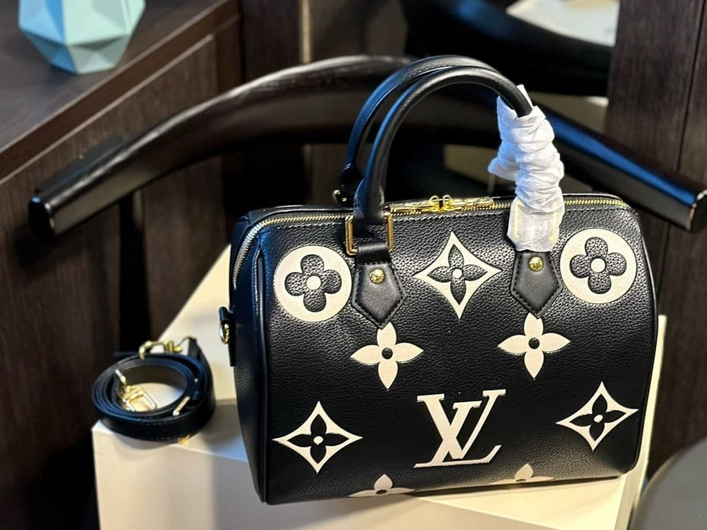 Louis Vuitton M58947 Speedy Bandoulière 25