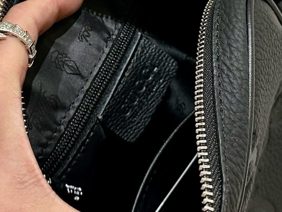 Gucci men’s shoulder crossbody bag
