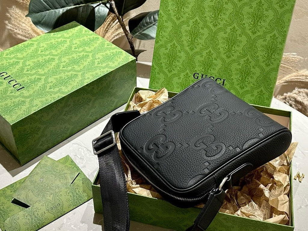Gucci men’s shoulder crossbody bag