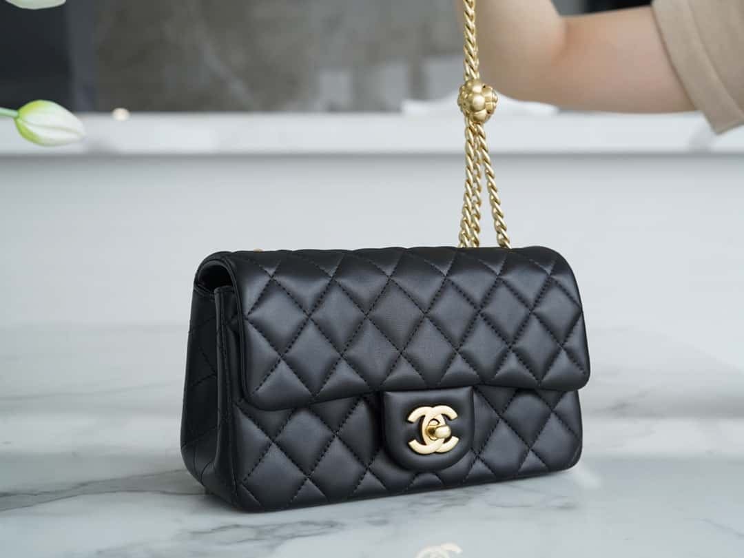 CHANEL 23S mini black AS4041-1