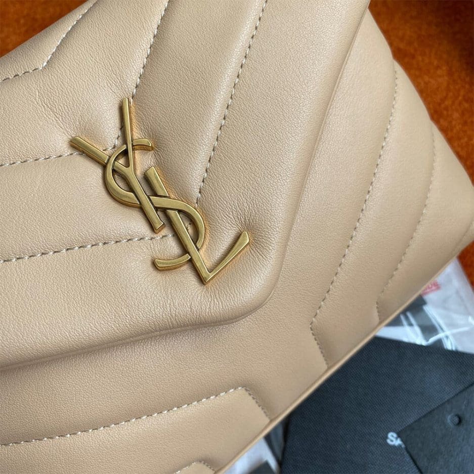 Saint Laurent YSL Toy Loulou Bag