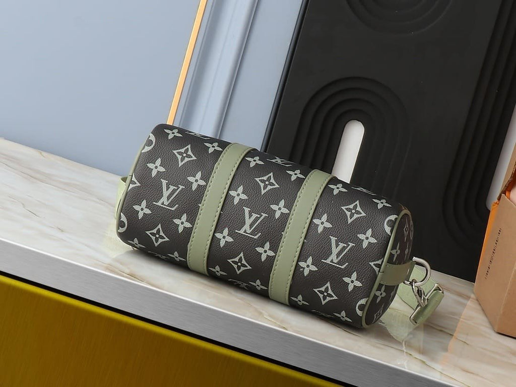 Louis Vuitton M11591 KEEPALL BANDOULIÈRE 25 handbag