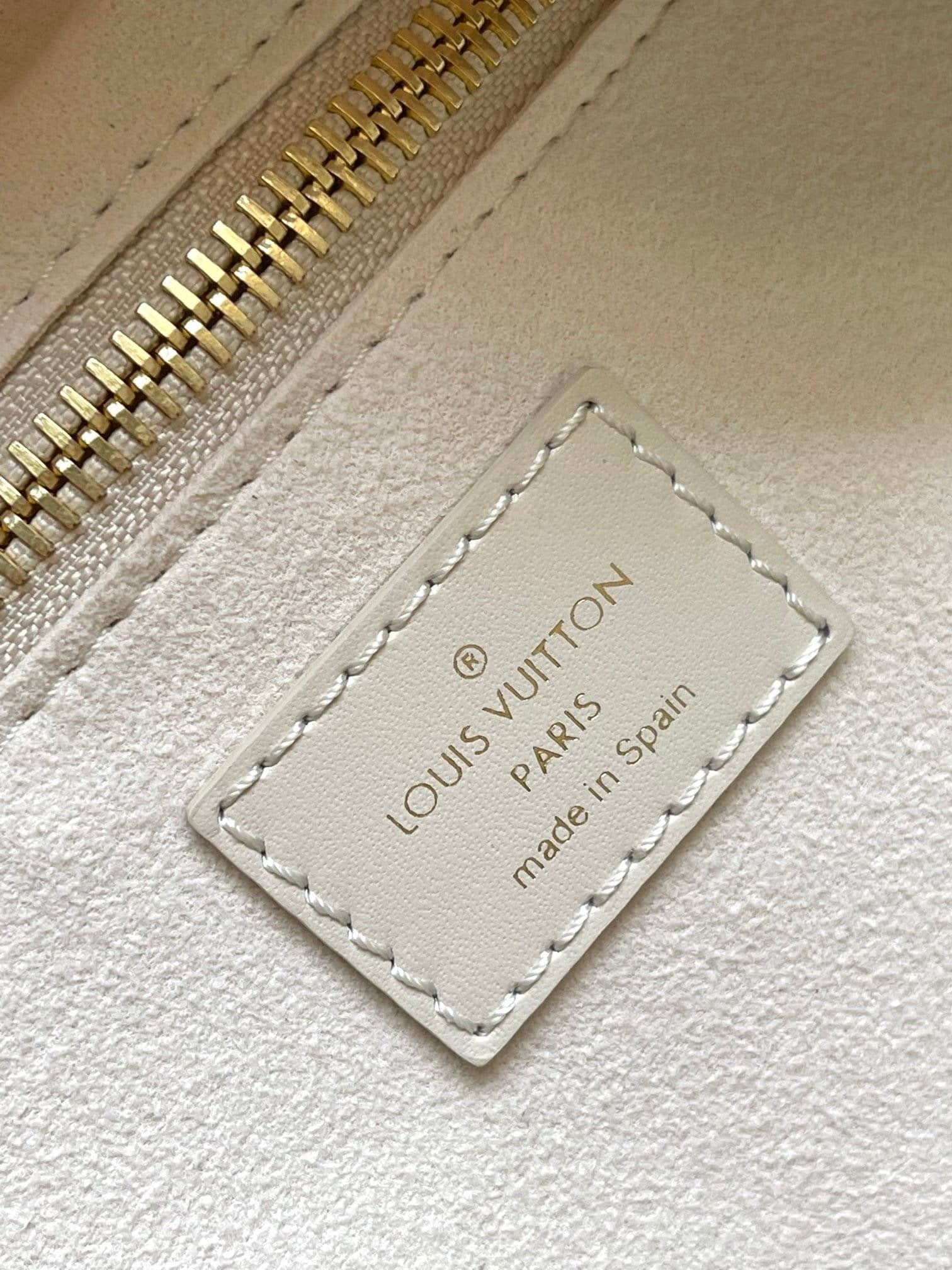 Louis Vuitton M47080 Neverfull MM