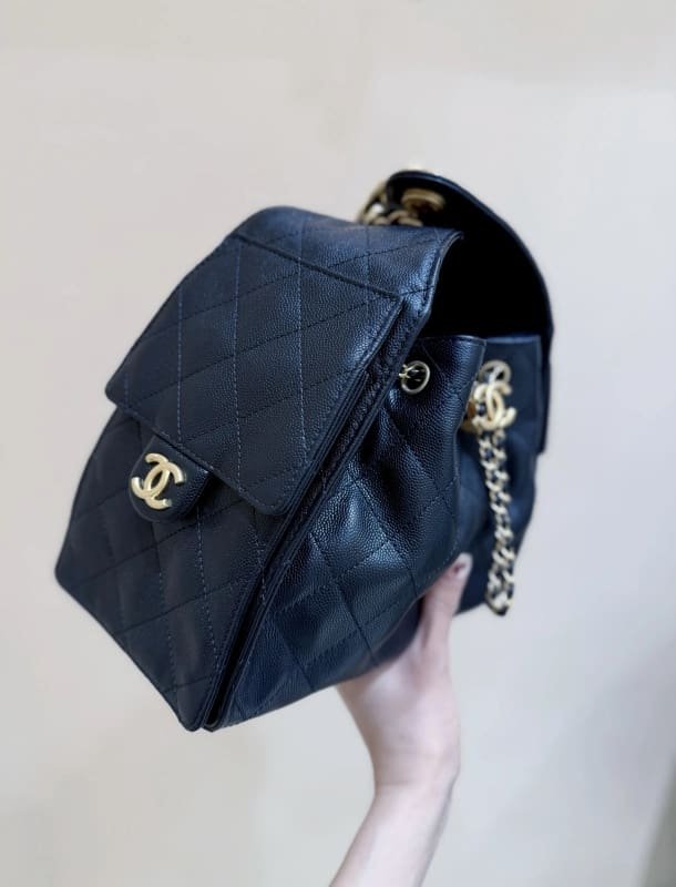 CHANEL 25 Small Handbag