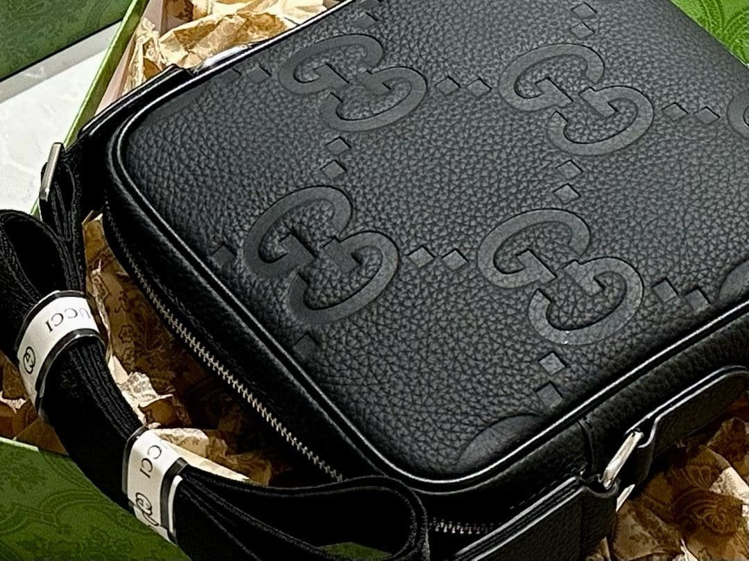 Gucci men’s shoulder crossbody bag