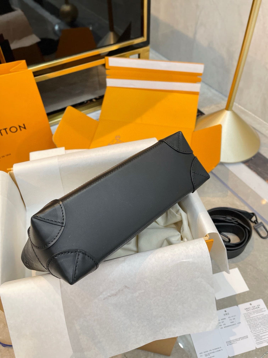 Louis Vuitton M46953 Steamer PM