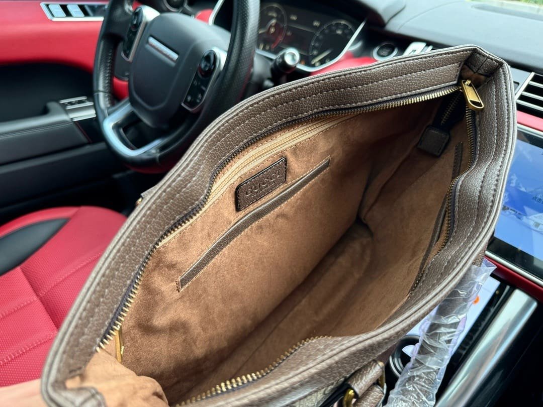 GUCCI briefcase