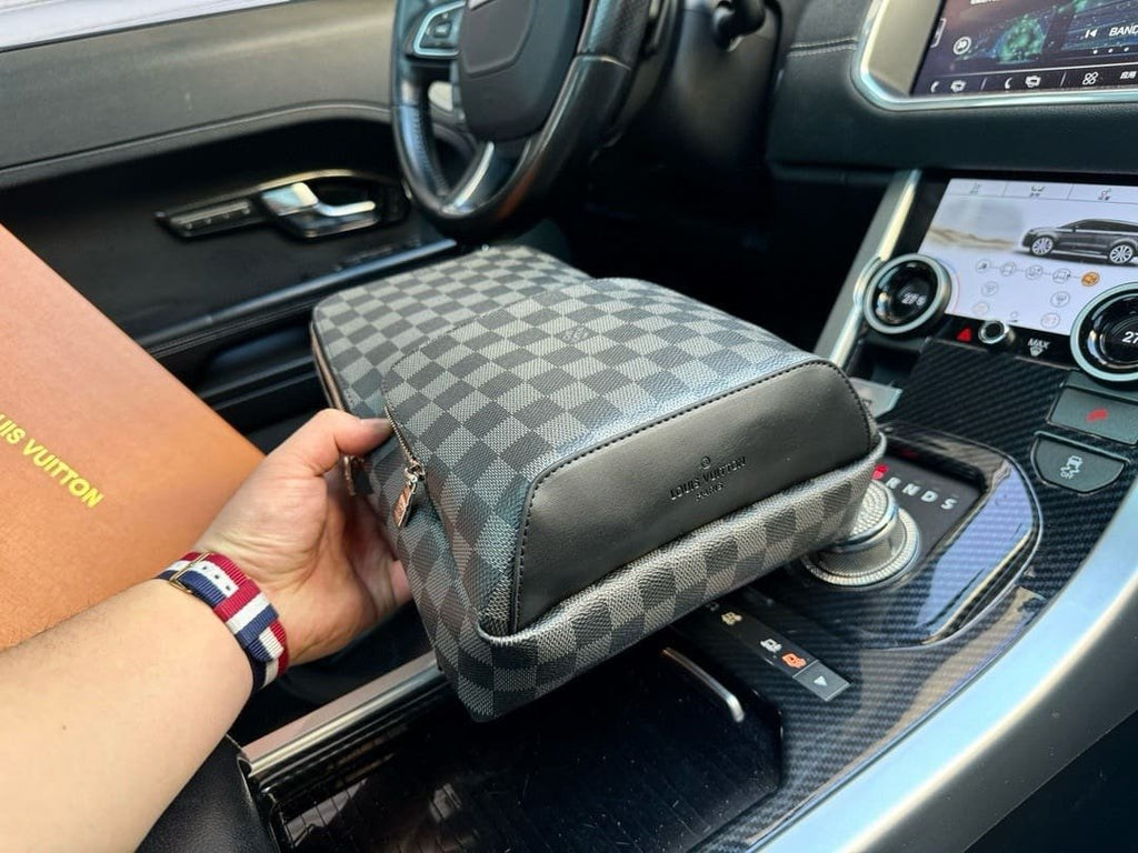 Louis Vuitton Avenue Slingbag N41719