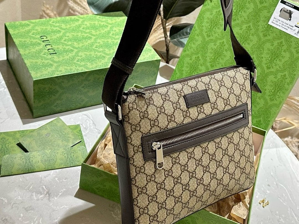 Gucci men’s shoulder crossbody bag