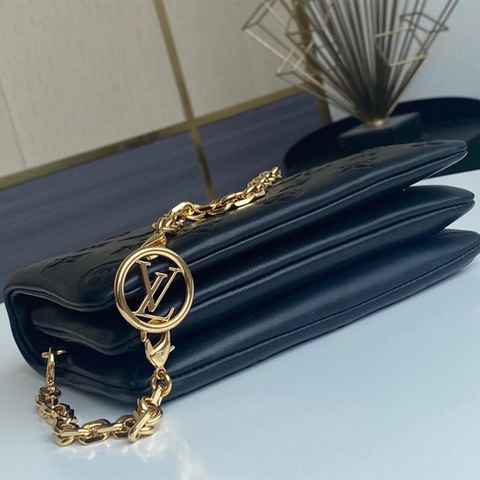 Louis Vuitton POCHETTE COUSSIN M80742
