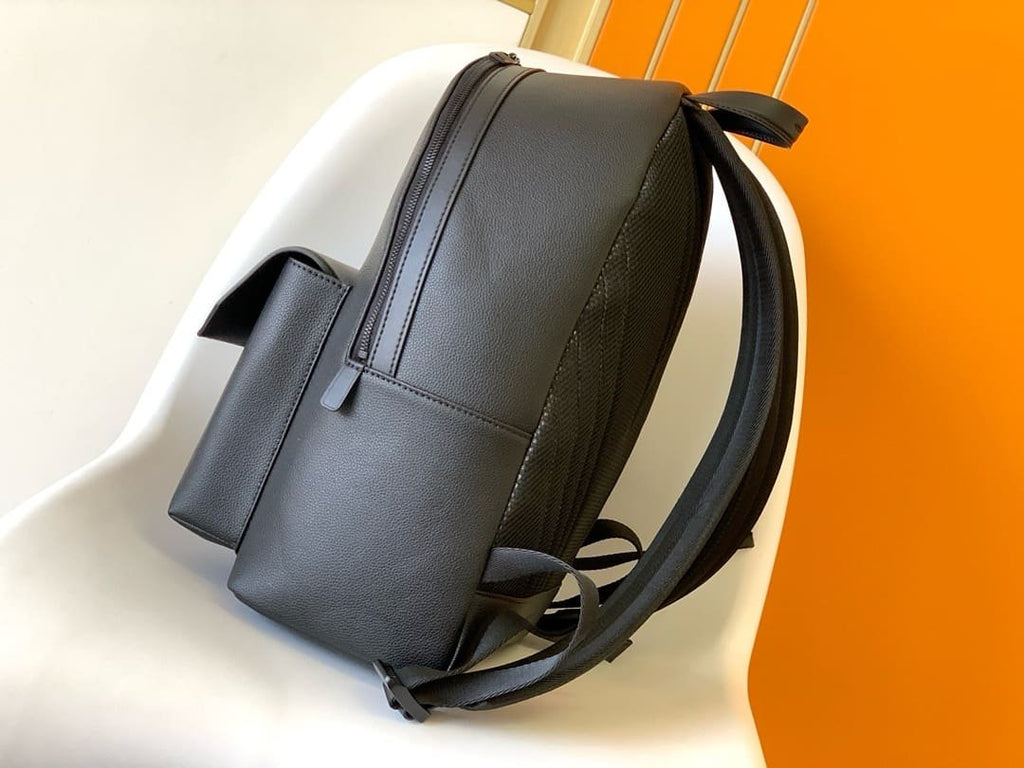 Louis Vuitton M57079 TAKEOFF Backpack