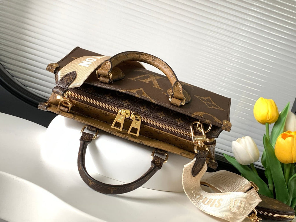 Louis Vuitton M46653 OnTheGo East West