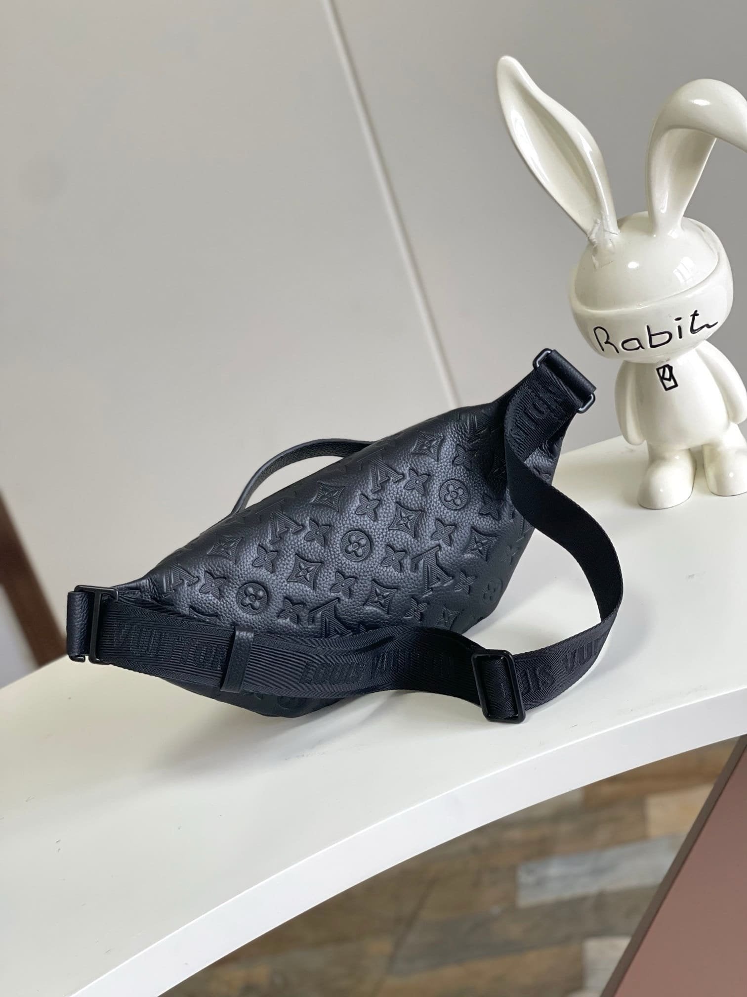 Louis Vuitton M47058 Rush Bumbag
