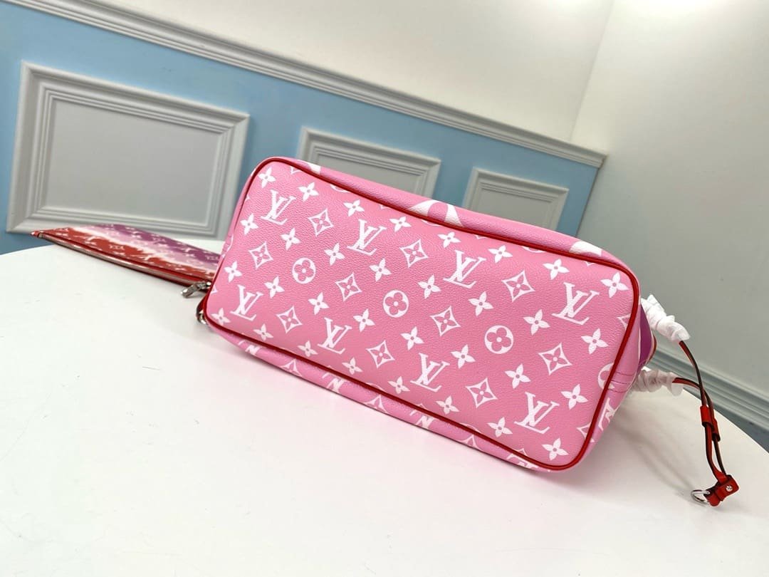 Louis Vuitton M45127 Lv Escale Neverfull MM