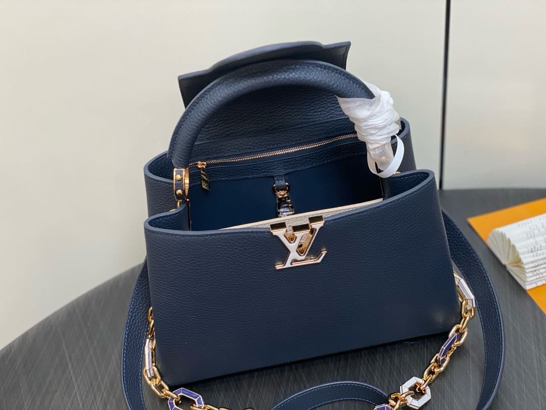 Louis Vuitton M25211 CAPUCINES BB BAG